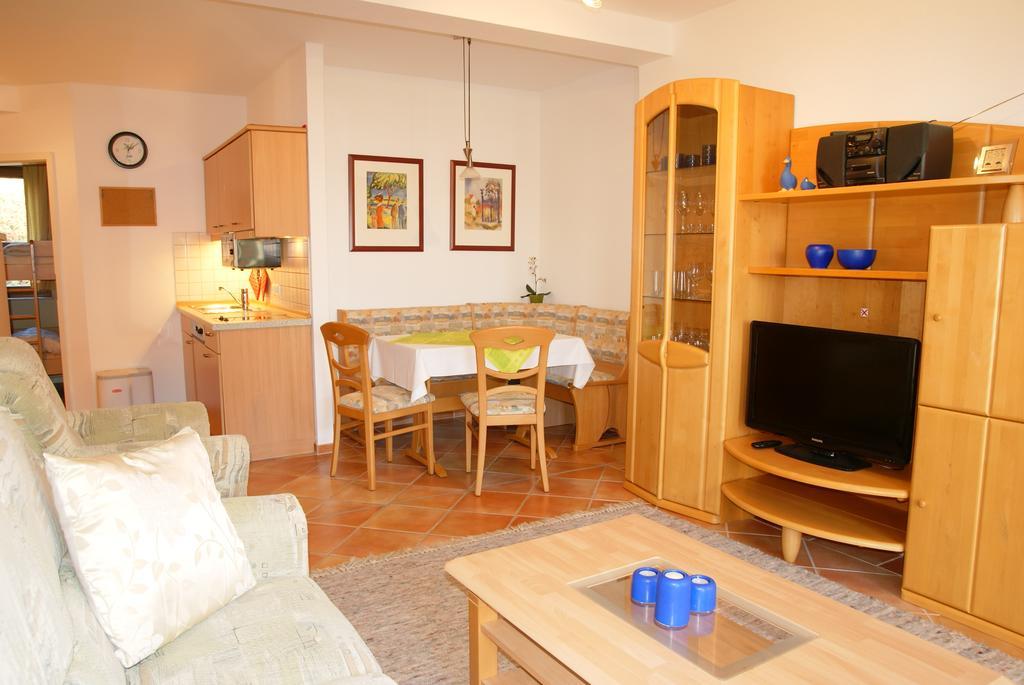 Ferienwohnung Granitzblick 3 Mit Wintergarten Und Seeblick Seedorf  Exterior photo